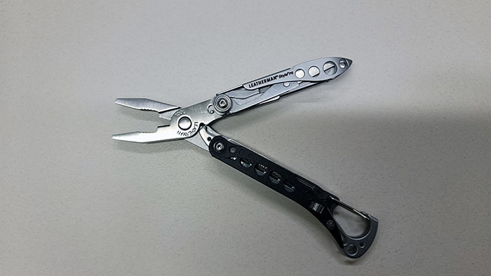 Unboxing the Leatherman Style PS: A Comprehensive Review • Edel Alon